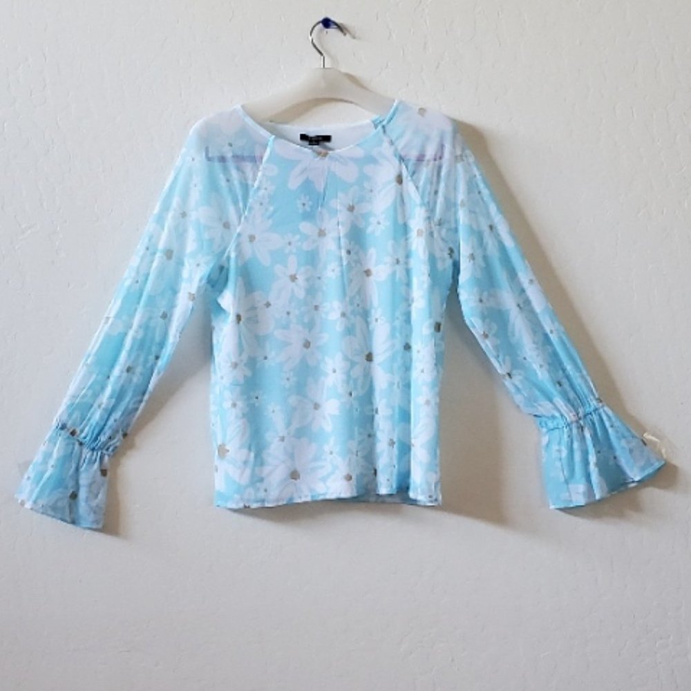 Alfani Sheer Powder Blue with White Floral Raglan Long Sleeves Top Small NWT